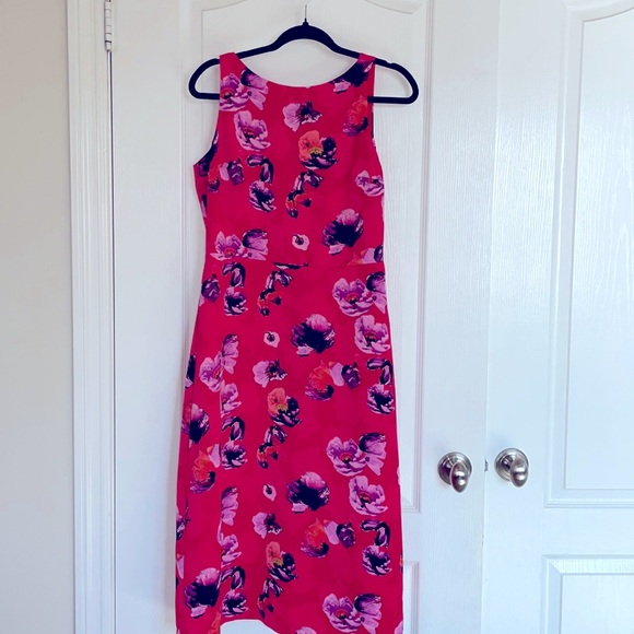 Banana Republic Dresses & Skirts - Beautiful Midi Dress